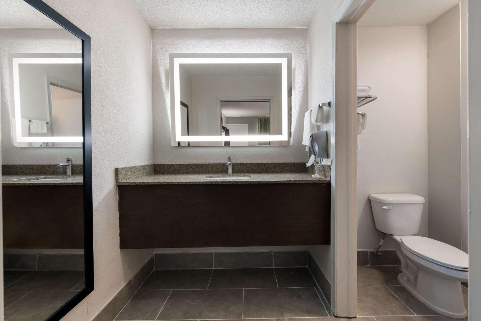 Quality Inn Orange Park Джэксонвиль Экстерьер фото